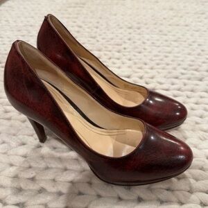 COLE HAAN Nike Air Chelsea Pump Heels, Tawny Port, Size 6B burgundy red wine